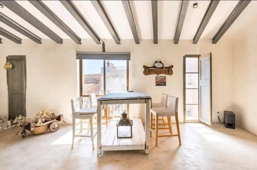 Tu Refugio Villa Montbrió del Camp Buitenkant foto